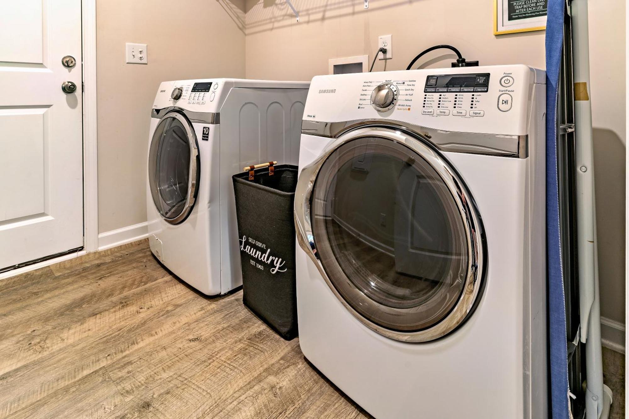 Raleigh Luxe Family Retreat- 15 Min To Downtown, Kids Gear, Fast Wifi For Wfh, Ev & Pet Friendly Villa Buitenkant foto