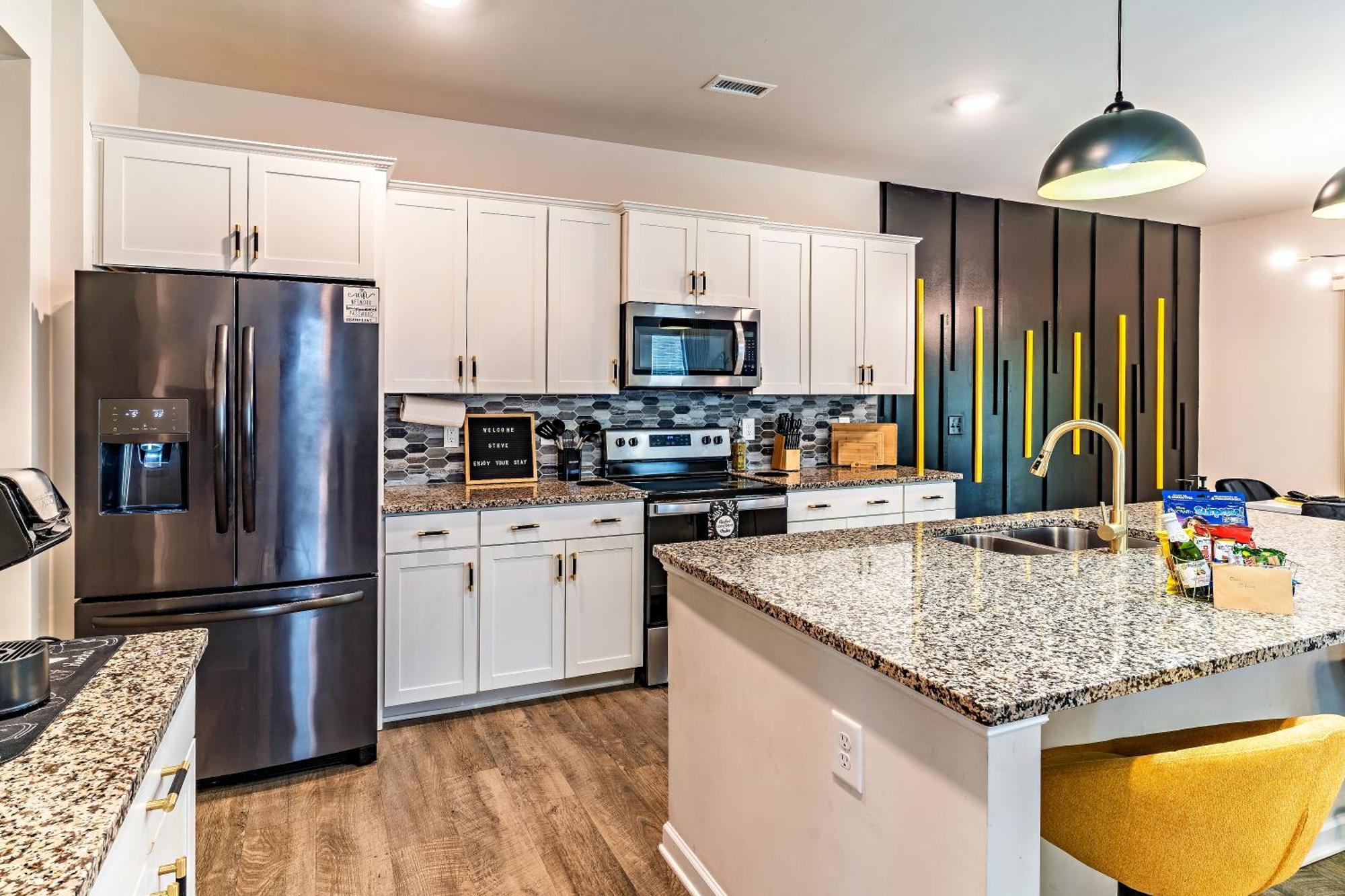 Raleigh Luxe Family Retreat- 15 Min To Downtown, Kids Gear, Fast Wifi For Wfh, Ev & Pet Friendly Villa Buitenkant foto